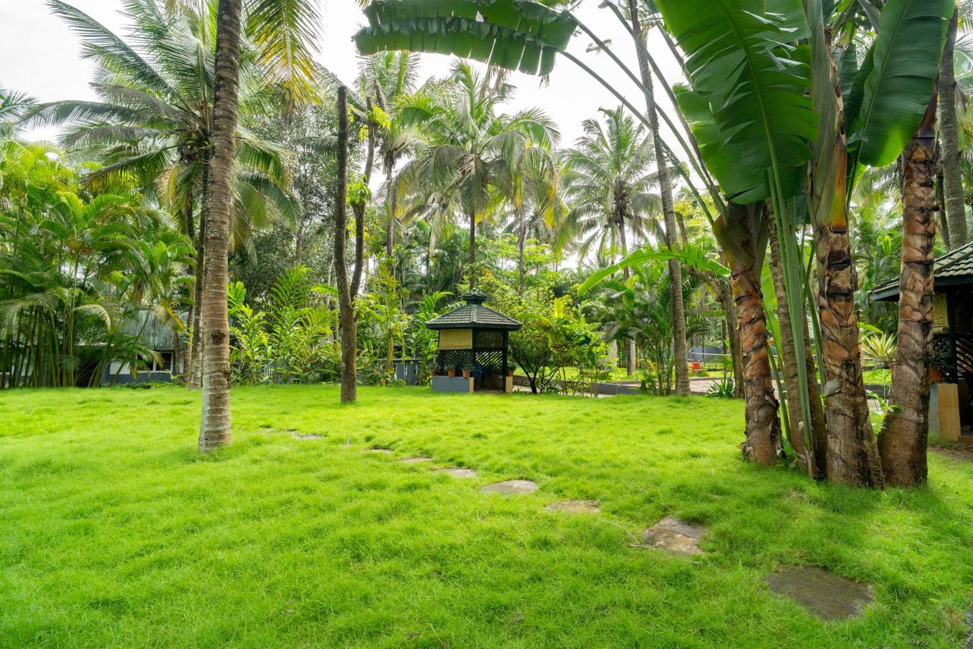 Parampara Resort & Spa, Coorg Kushālnagar 외부 사진